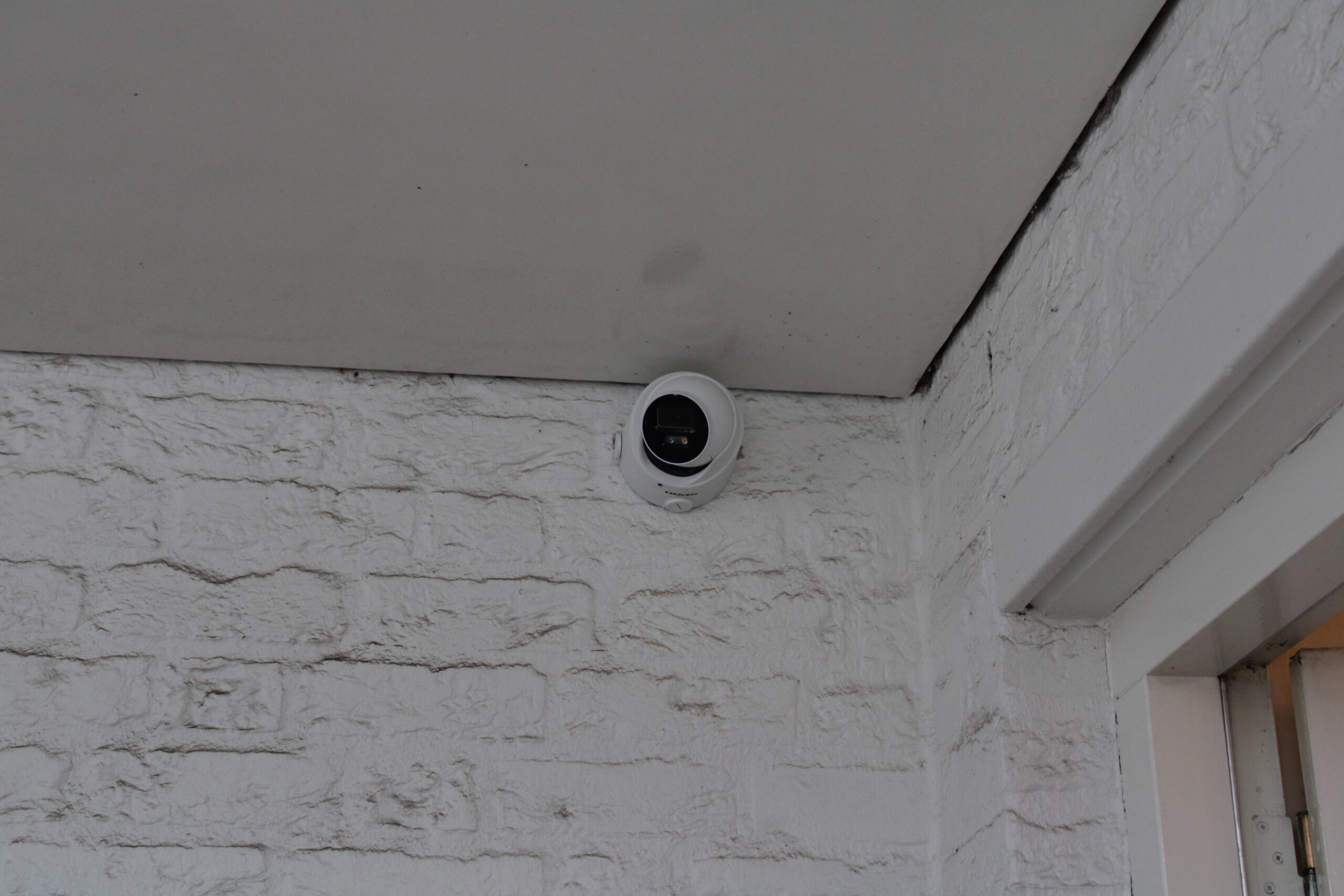 Woonhuis camerasysteem wit turret
